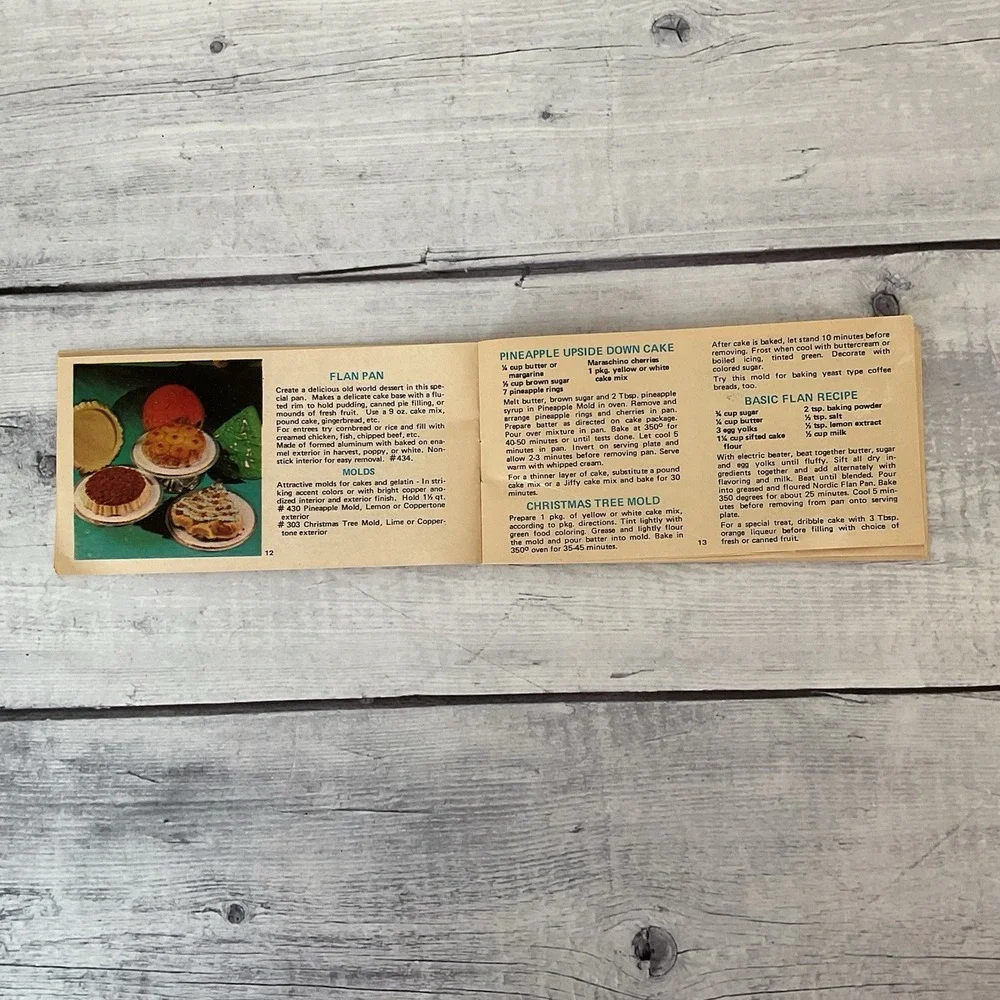 VTG Nordic Ware Bundt Flan Pan Harvest Yellow Non Stick Original Box Recipe Book